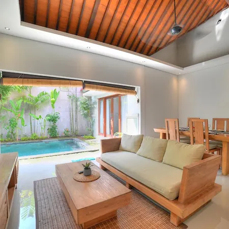 Villa Laksmi
